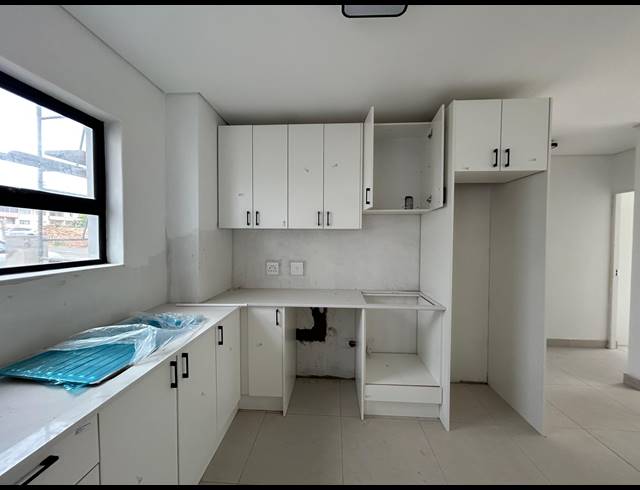2 BEDROOM APARTMENT TO LET IN MILNERTON CENTRAL